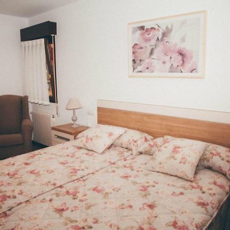 Apartmán La Casina Onís Exteriér fotografie